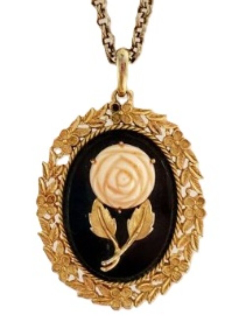 VTG AVON Serena Rose 3D Cameo Pendant Necklace Mirror on Reverse Wreath Bezel